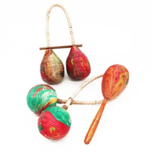 Maracas Rattle – Double Loop | www.artisangoods.co.uk 2
