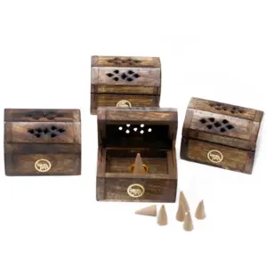 Mini Incense Cone Smoke Box – Mango Wood | www.artisangoods.co.uk 3
