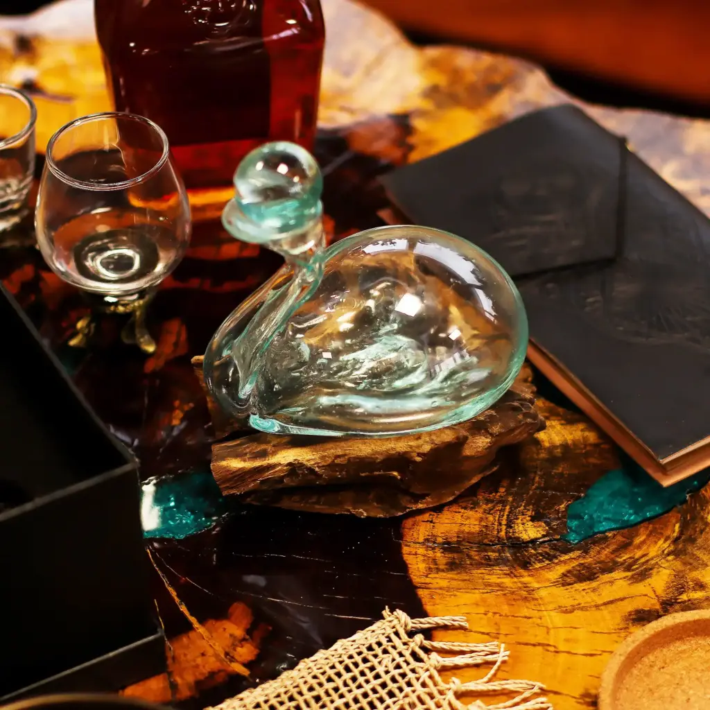 Molten Glass Duck Decanter on Wood with Stopper 19cm | www.artisangoods.co.uk 7