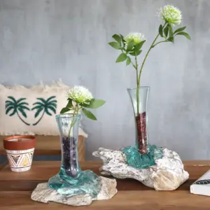 Molten Glass on Whitewash Wood – Vase – Medium | www.artisangoods.co.uk 7