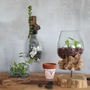 Molten Glass on Wood – Hanging Bowl | www.artisangoods.co.uk 4