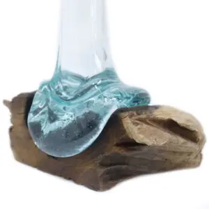 Molten Glass on Wood – Vase | www.artisangoods.co.uk 4