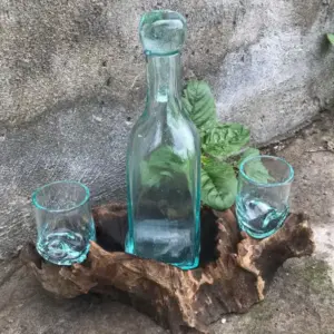 Molten Glass on Wood- Whisky Set | www.artisangoods.co.uk 2