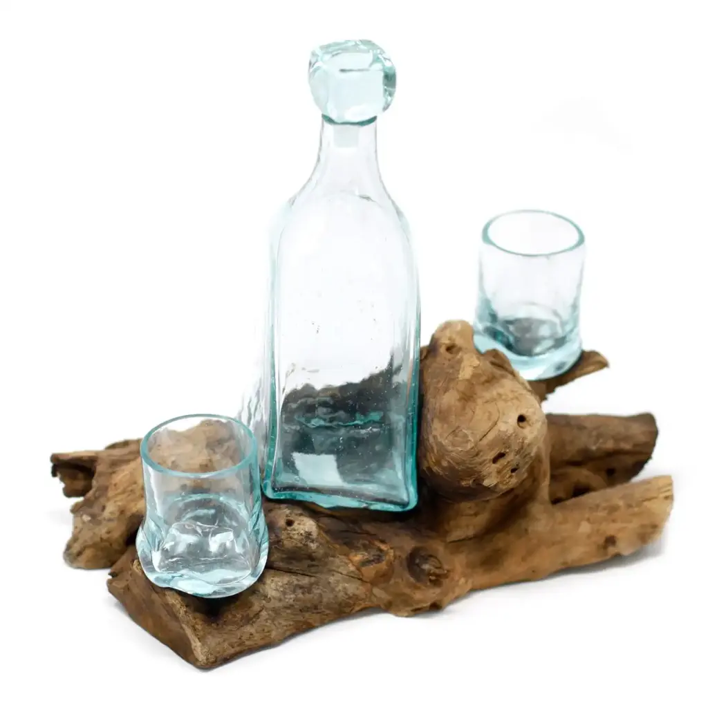 Molten Glass on Wood- Whisky Set | www.artisangoods.co.uk 4