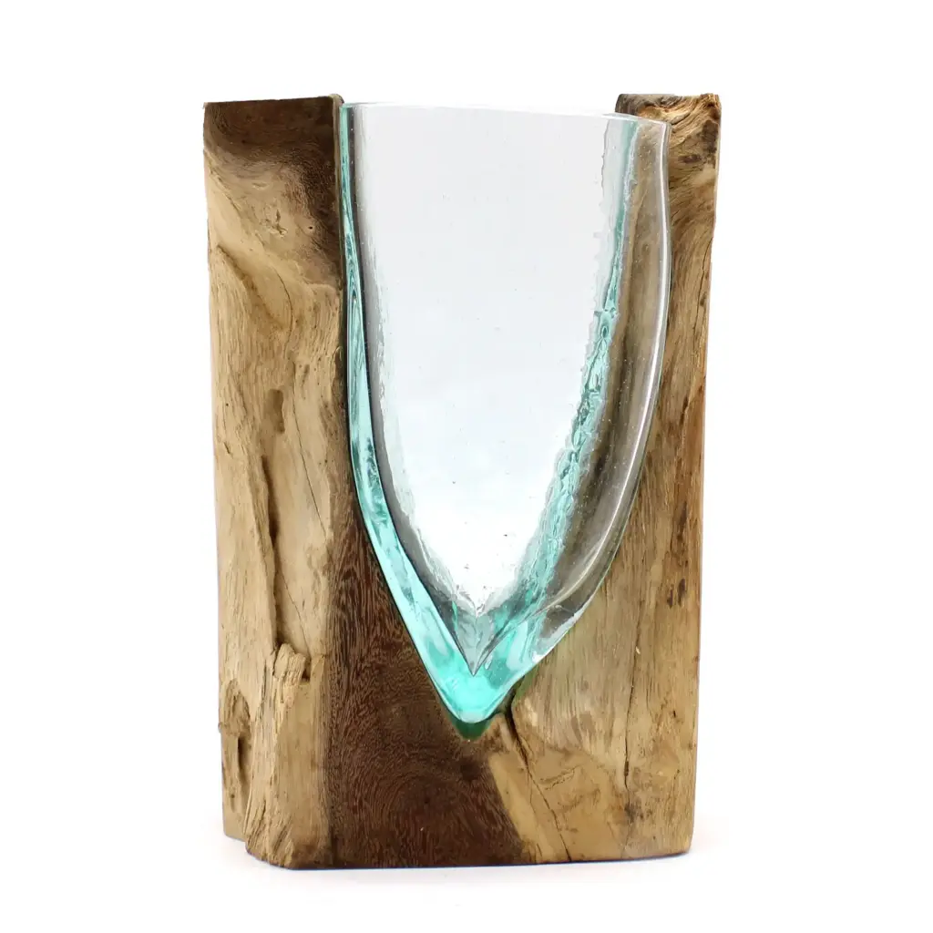 Molton Glass V-shaped Art Vase on Wood | www.artisangoods.co.uk 4
