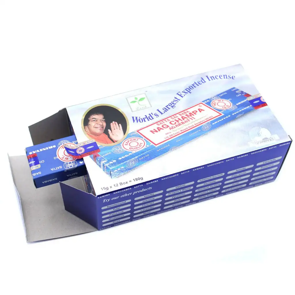 Nag Champa 15g | www.artisangoods.co.uk 5 Nag Champa 15g | www.artisangoods.co.uk 5