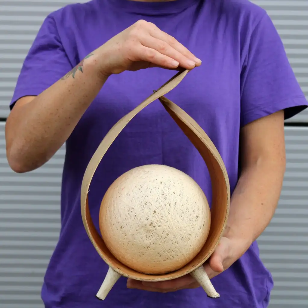 Natural Coconut Lamp – Natural Loop | www.artisangoods.co.uk 4