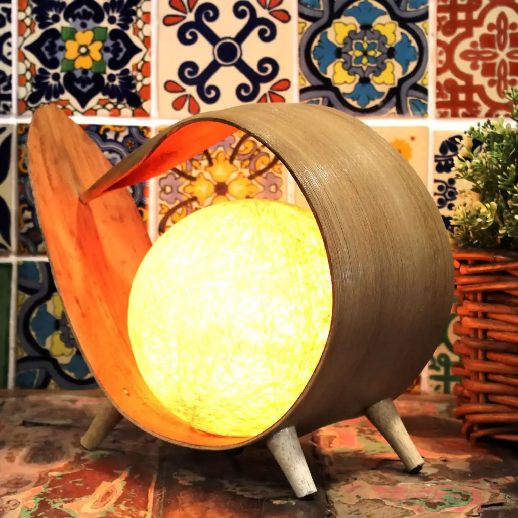 Natural Coconut Lamp – Natural Wrapover | www.artisangoods.co.uk 2