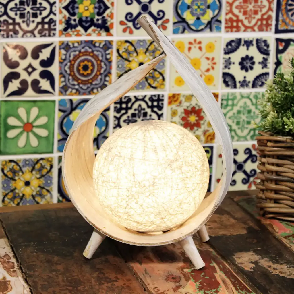 Natural Coconut Lamp – Whitewash Wrapover | www.artisangoods.co.uk 2 Natural Coconut Lamp – Whitewash Wrapover | www.artisangoods.co.uk 2