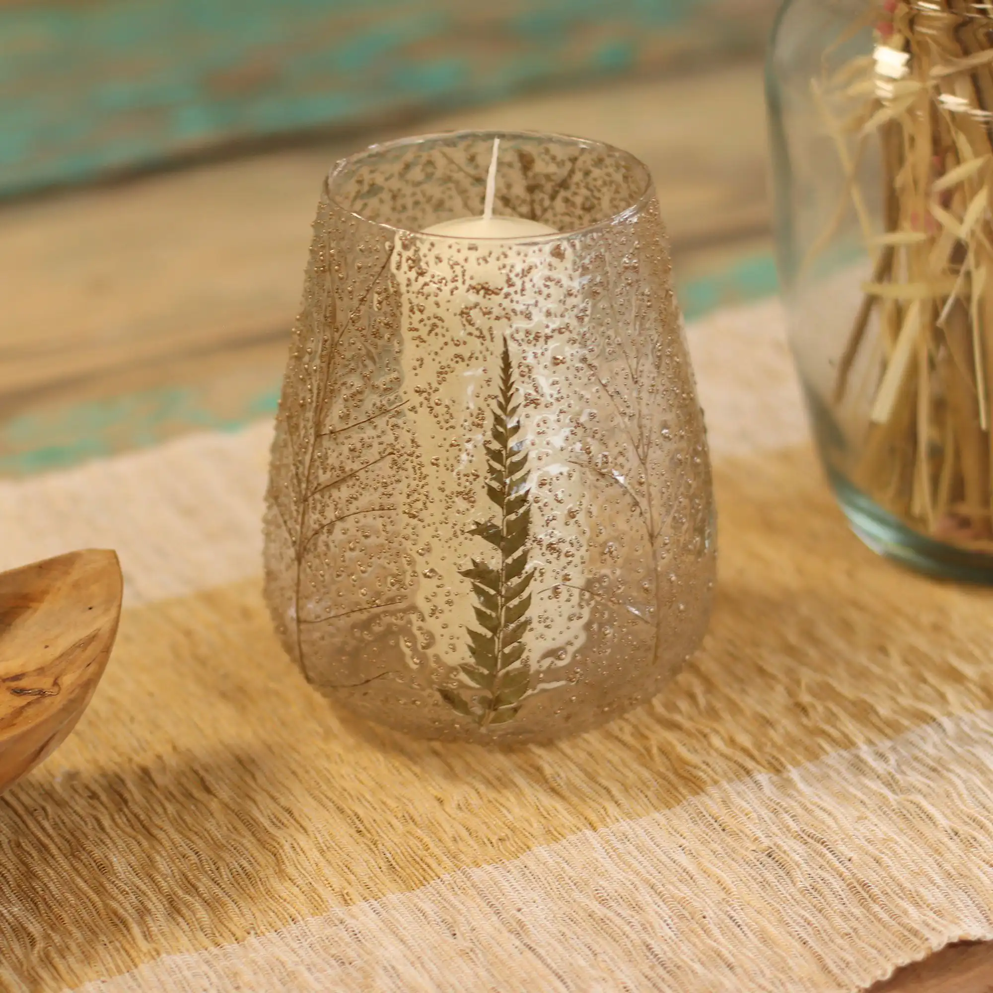 Natural Floral Glass – Large Bowl Candle Holder – Pino – (15x12cm) | www.artisangoods.co.uk 4 Natural Floral Glass – Large Bowl Candle Holder – Pino – (15x12cm) | www.artisangoods.co.uk 3