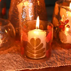 Natural Floral Glass – Straight Candle Holder – Primavera –  (8x8cm) | www.artisangoods.co.uk 6