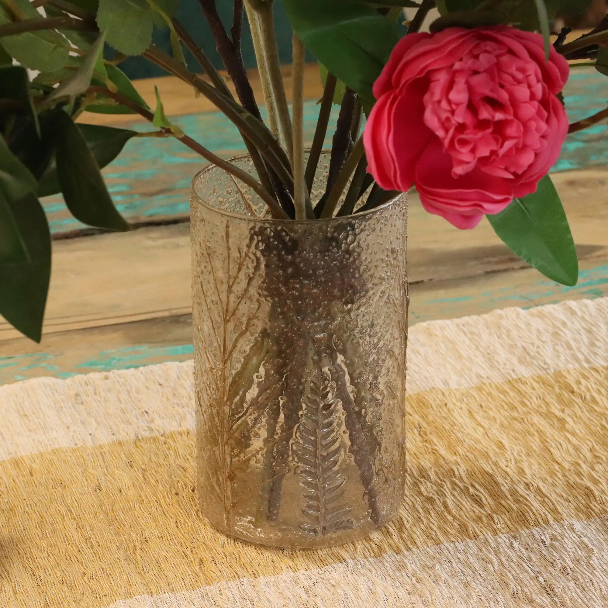 Natural Floral Glass – Tall Vase Candle Holder – Pino – (19x11cm) | www.artisangoods.co.uk 5 Natural Floral Glass – Tall Vase Candle Holder – Pino – (19x11cm) | www.artisangoods.co.uk 4