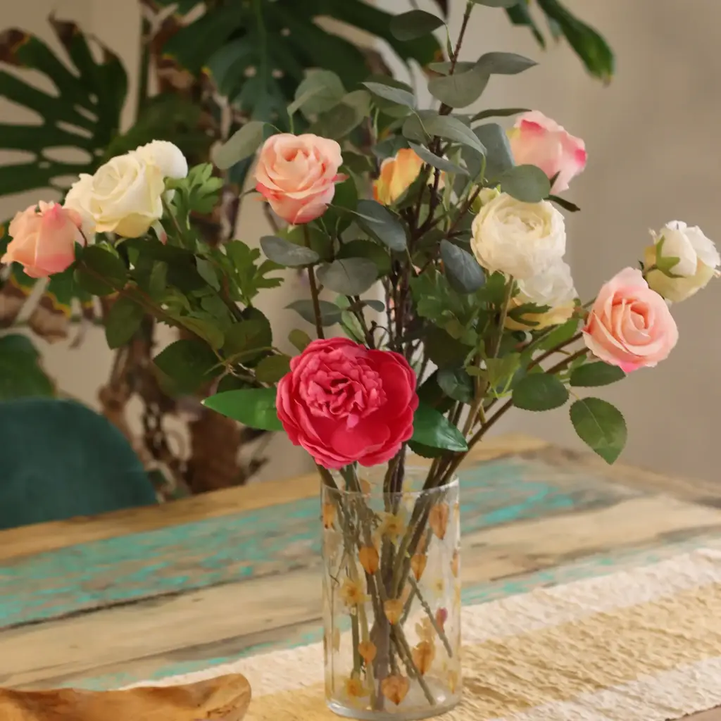 Natural Floral Glass – Tall Vase Candle Holder – Rose – (19x11cm) | www.artisangoods.co.uk 3 Natural Floral Glass – Tall Vase Candle Holder – Rose – (19x11cm) | www.artisangoods.co.uk 3