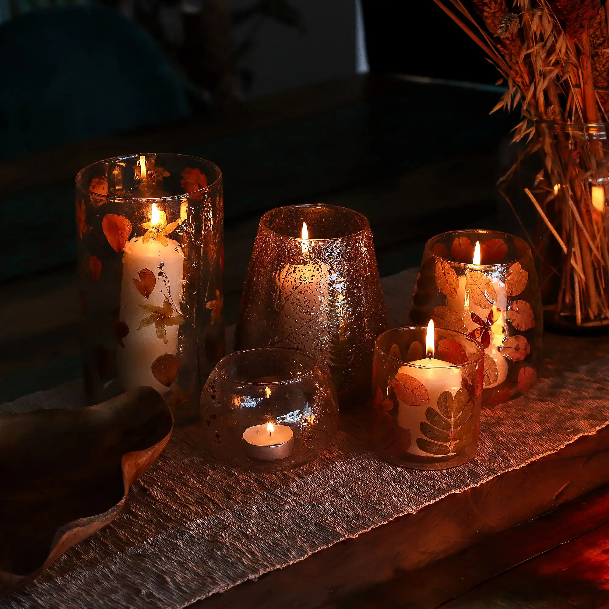 Natural Floral Glass – Vase Candle Holder – Margarita – (12x11cm) | www.artisangoods.co.uk 7 Natural Floral Glass – Vase Candle Holder – Margarita – (12x11cm) | www.artisangoods.co.uk 6