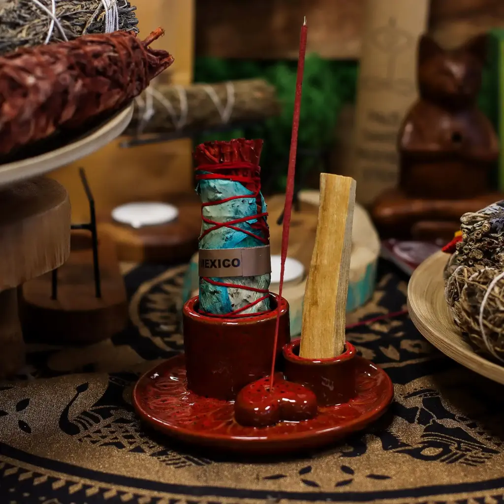 Palo Santo Stick & Smudge Holder – Mandala – Red with Heart Gloss | www.artisangoods.co.uk 2
