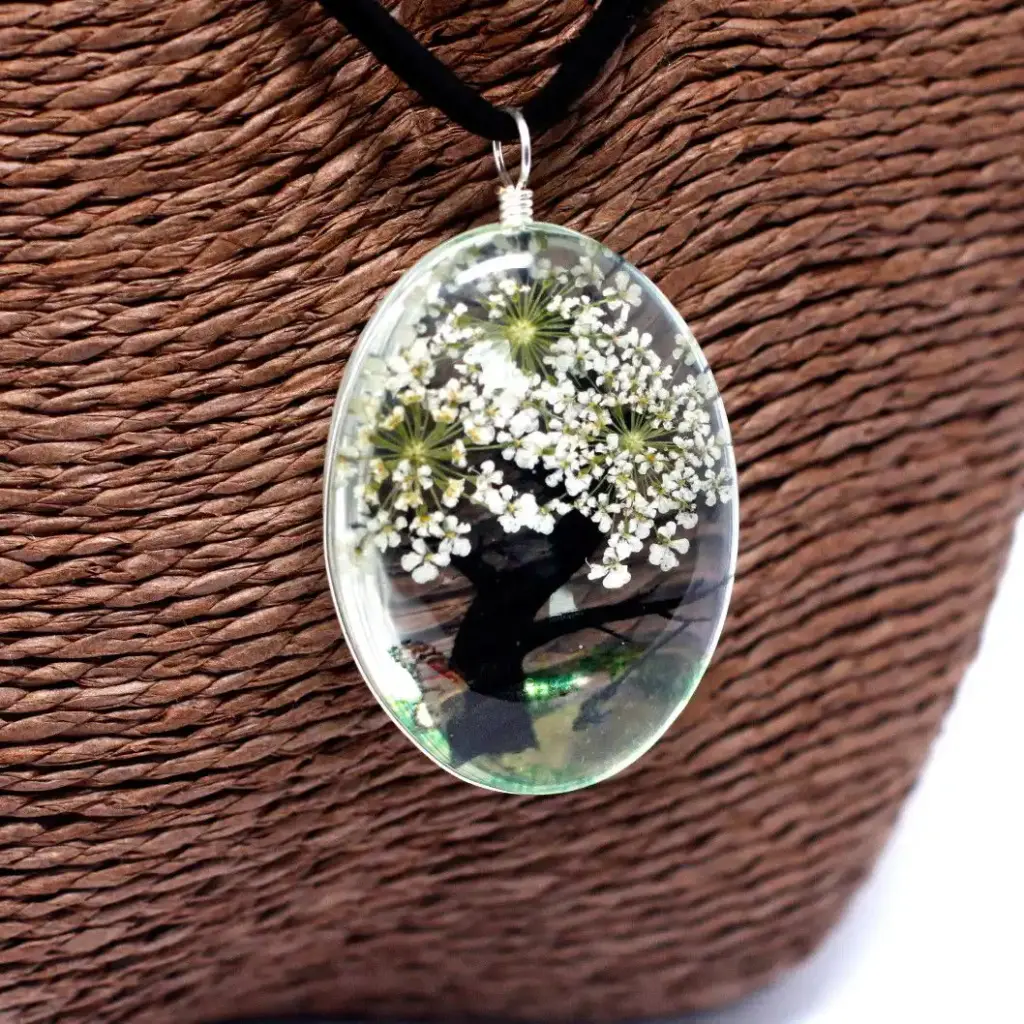 Pressed Flowers – Tree of Life set – White | www.artisangoods.co.uk 2