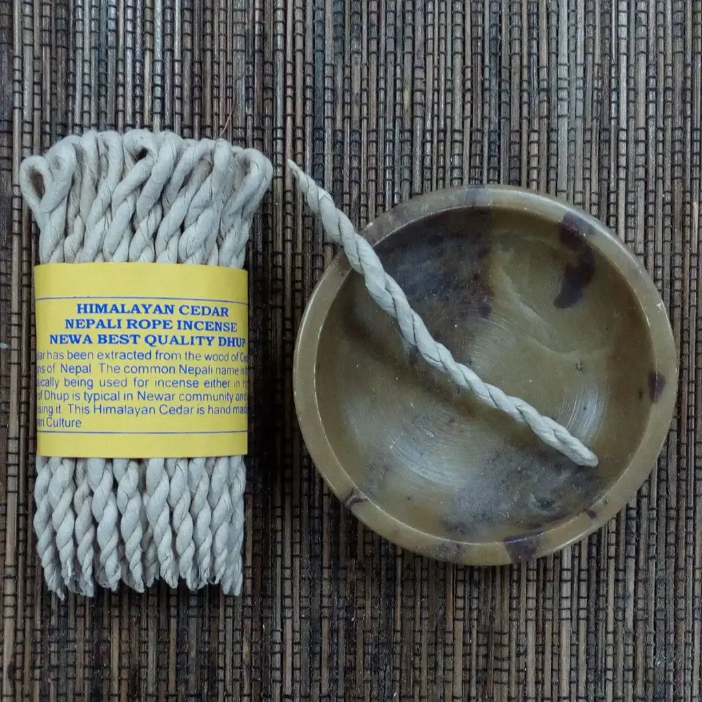 Pure Herbs Cedar Rope Incense | www.artisangoods.co.uk 3
