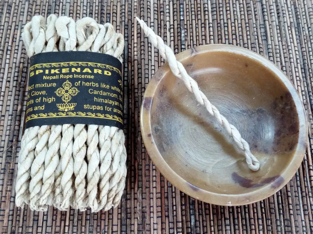 Pure Herbs Spikenard Rope Incense | www.artisangoods.co.uk 5