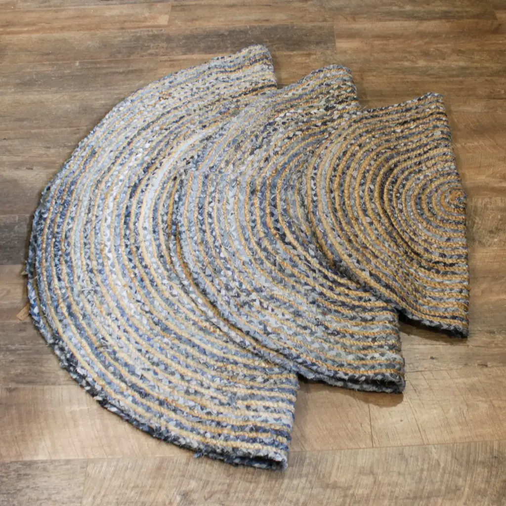 Round Jute and Recycle Denim Rug – 150 cm | www.artisangoods.co.uk 4