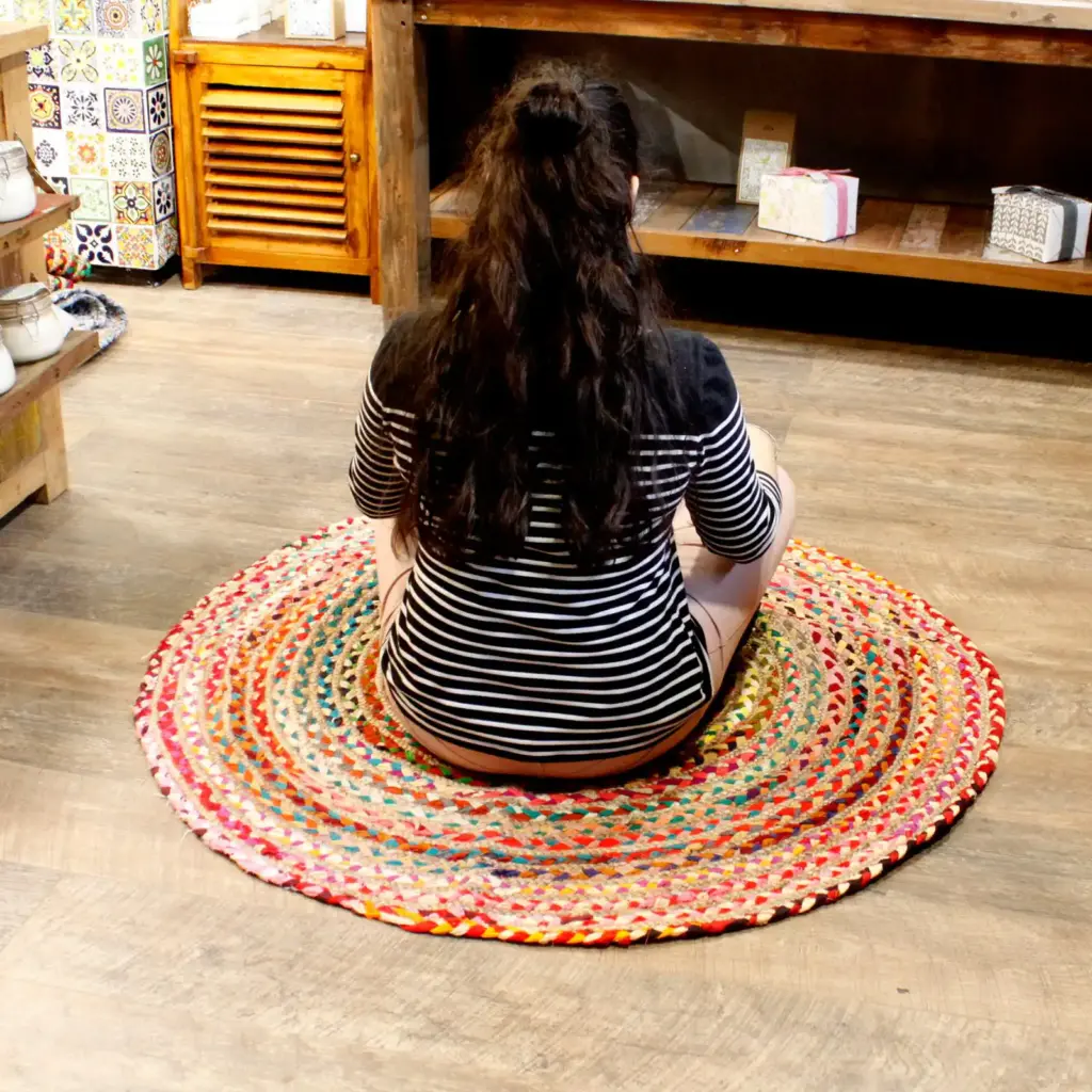 Round Jute and Recycled Cotton Rug – 120 cm | www.artisangoods.co.uk 6