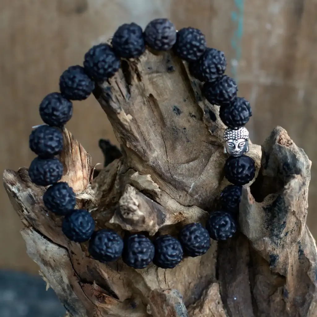 Rudraksha Buddah Bangle Mala – Dark | www.artisangoods.co.uk 5