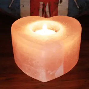 Salt Candle Holder – Med Heart | www.artisangoods.co.uk 3