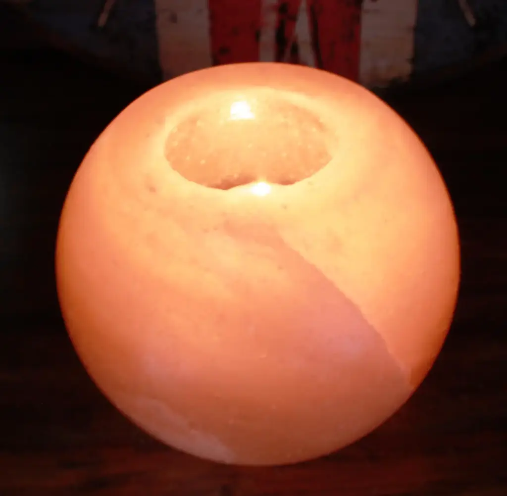 Salt Candle Holder – Round | www.artisangoods.co.uk