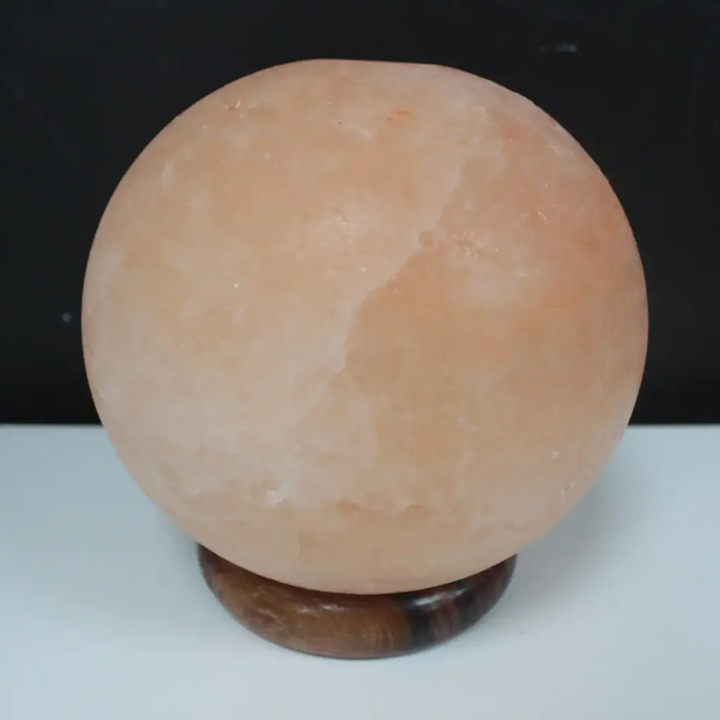 Salt Lamp Ball – Big Wooden Base | www.artisangoods.co.uk 4 Salt Lamp Ball – Big Wooden Base | www.artisangoods.co.uk 4