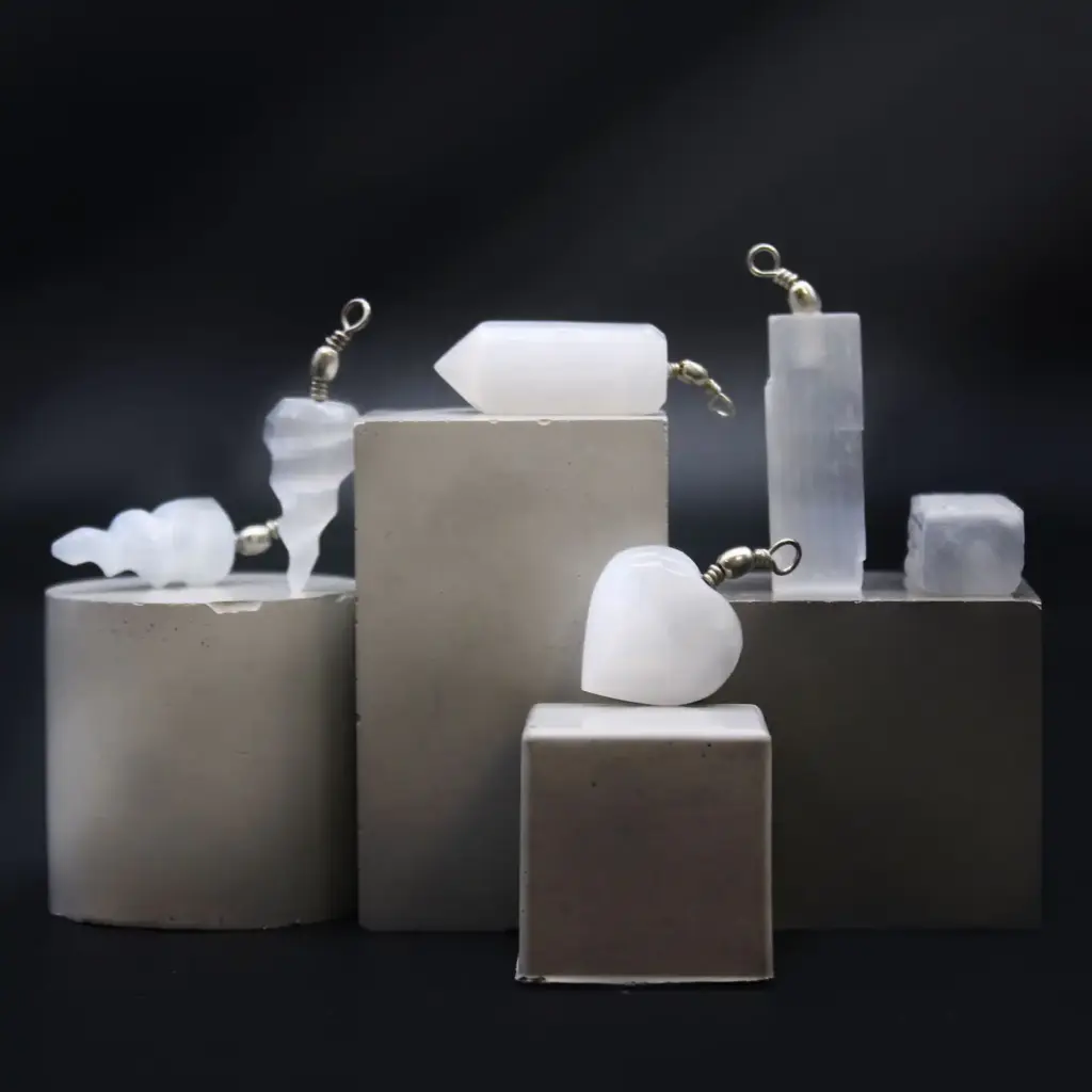 Selenite Natural Pendant | www.artisangoods.co.uk 5
