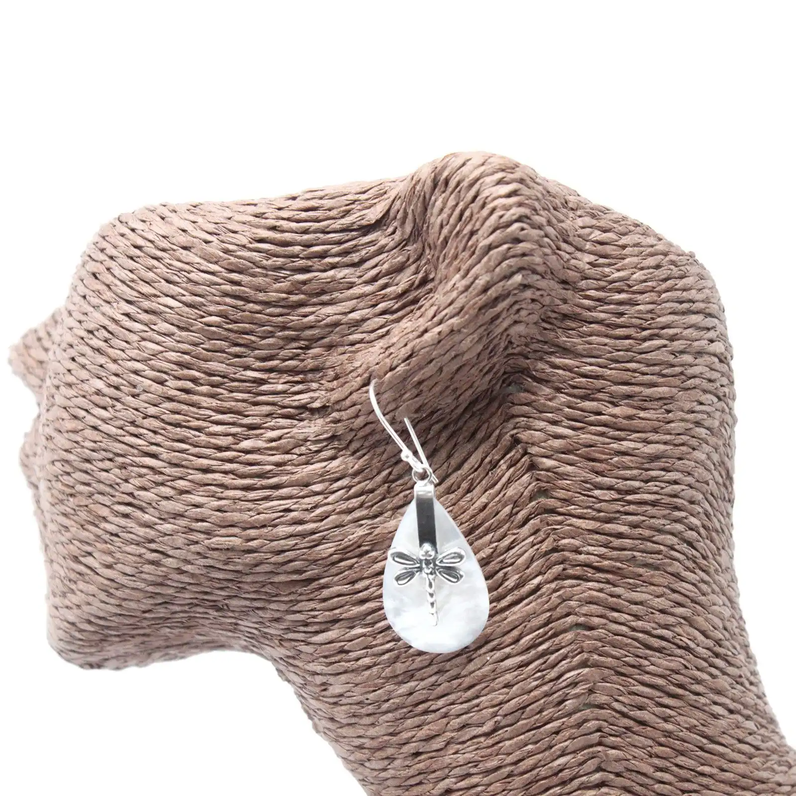 Shell & Silver Earrings – Dragonflies – MOP | www.artisangoods.co.uk 4 Shell & Silver Earrings – Dragonflies – MOP | www.artisangoods.co.uk 3
