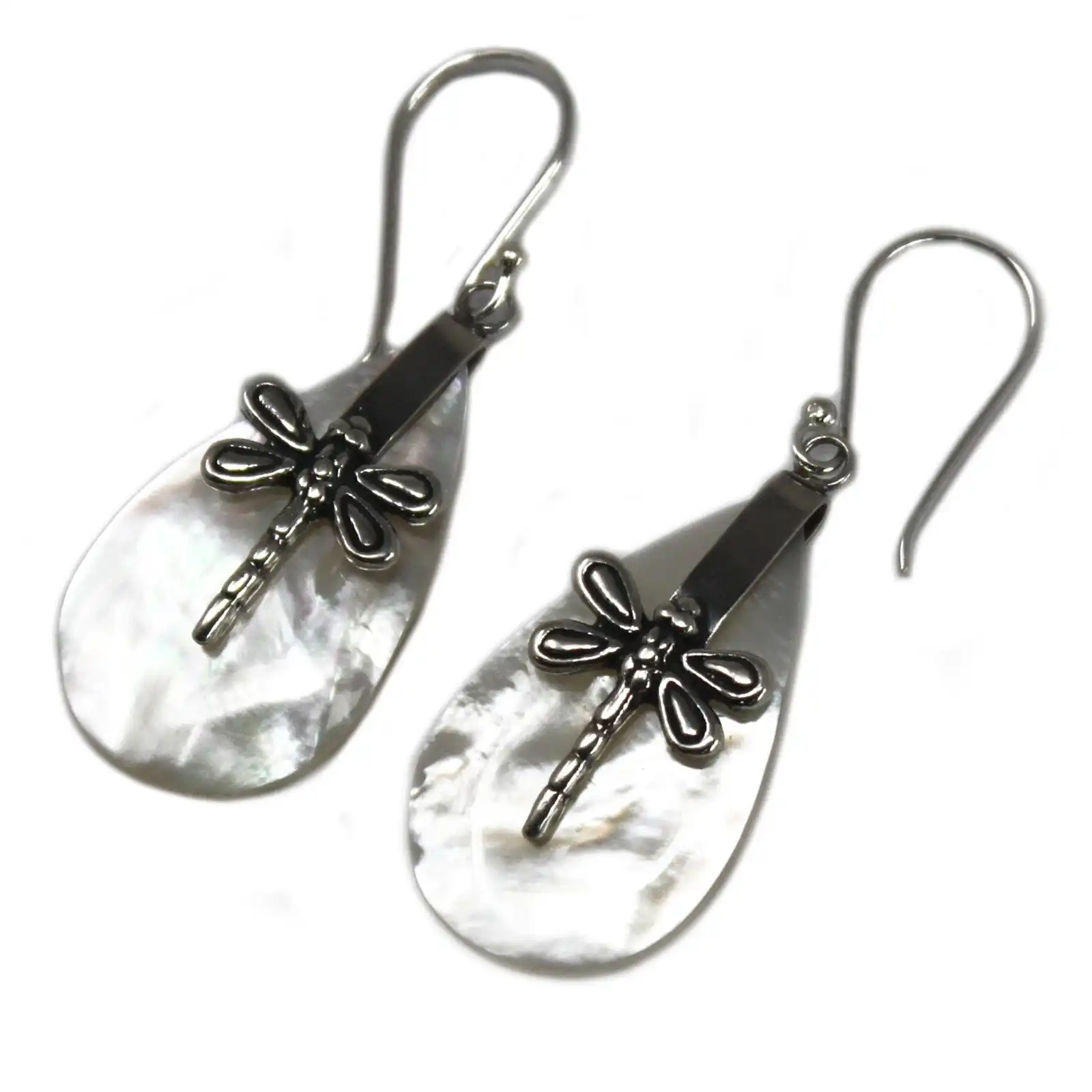 Shell & Silver Earrings – Dragonflies – MOP | www.artisangoods.co.uk 2 Shell & Silver Earrings – Dragonflies – MOP | www.artisangoods.co.uk 1