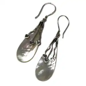 Shell & Silver Earrings – Three Hearts – MOP | www.artisangoods.co.uk 1