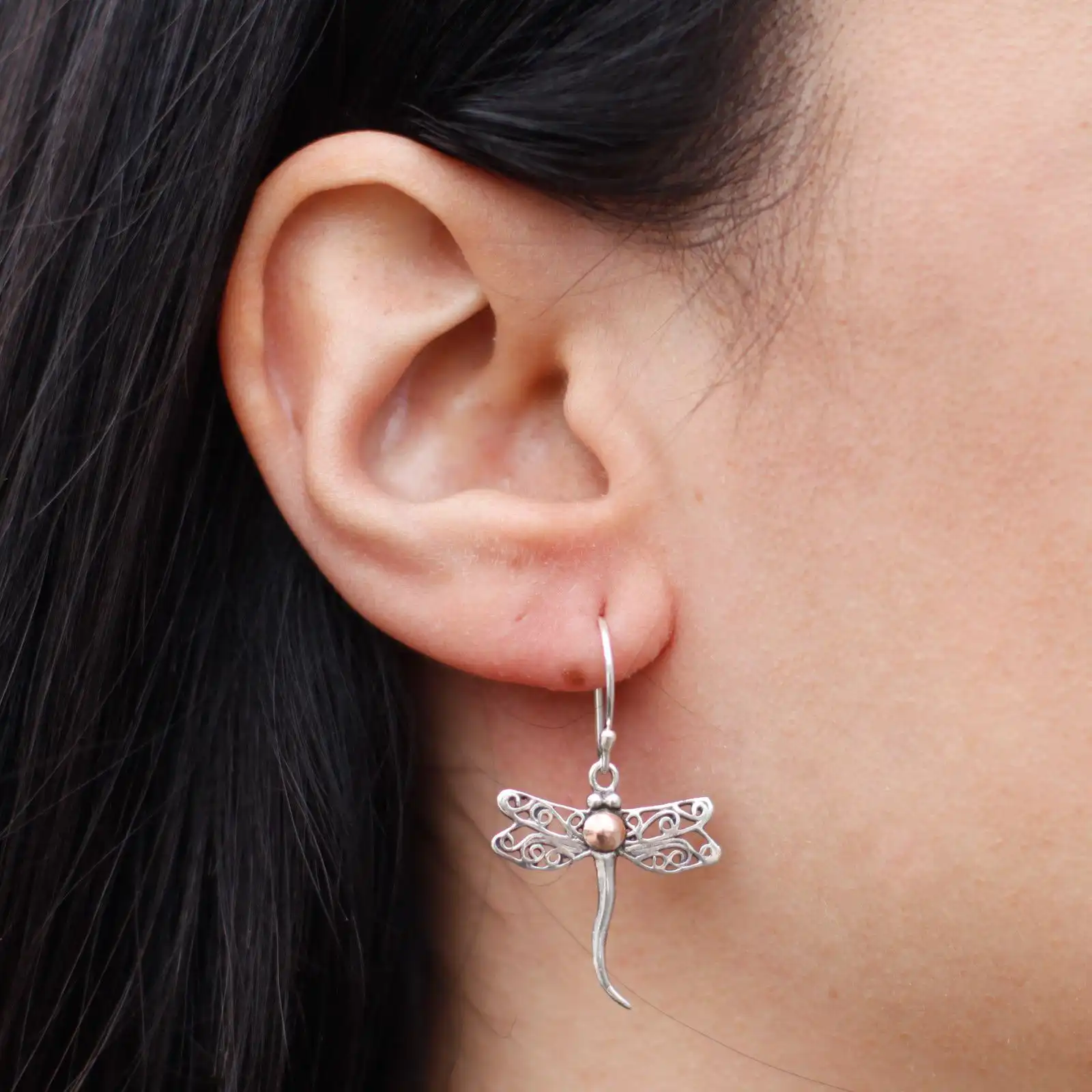 Silver & Gold Earring – Dragonflies | www.artisangoods.co.uk 2 Silver & Gold Earring – Dragonflies | www.artisangoods.co.uk 1