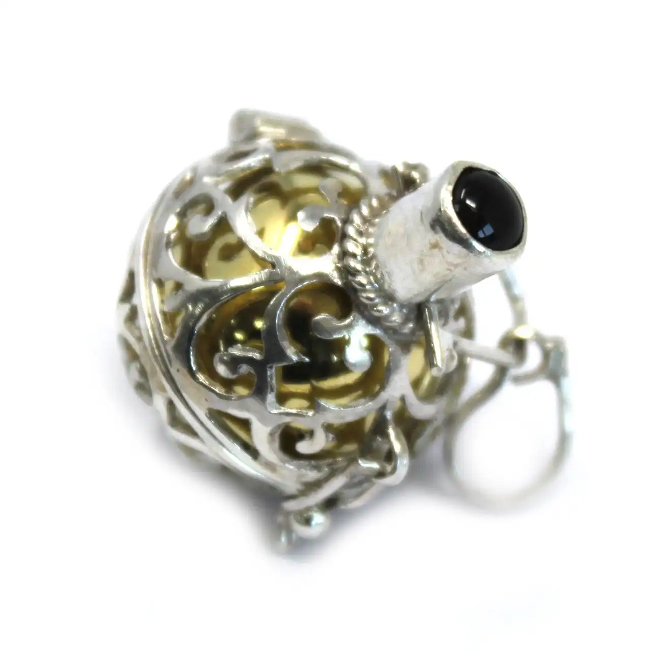 Silver Angel Bell – Night-time – 18mm | www.artisangoods.co.uk 4 Silver Angel Bell – Night-time – 18mm | www.artisangoods.co.uk 3