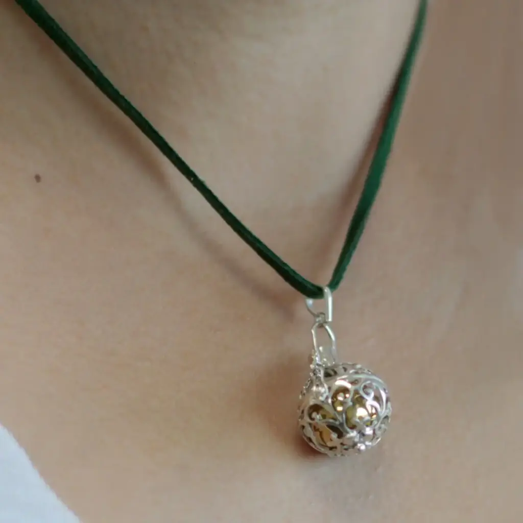 Silver Angel Bell – Romance – 18mm | www.artisangoods.co.uk