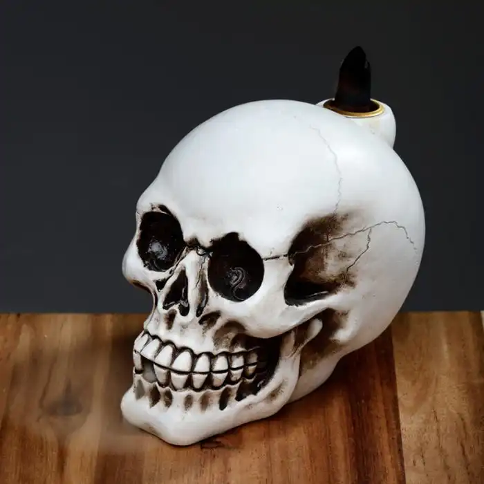 Skull Backflow Incense Burner | www.artisangoods.co.uk 4 Skull Backflow Incense Burner | www.artisangoods.co.uk 3