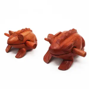 Small Croaking Wooden Frog | www.artisangoods.co.uk 5