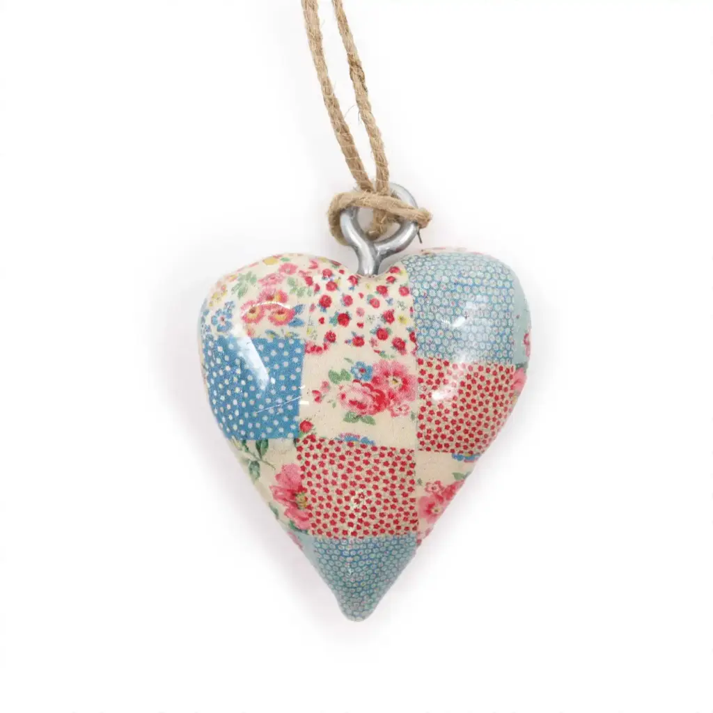 Small Decor Wood Heart – Cheque Blue & Red | www.artisangoods.co.uk Small Decor Wood Heart – Cheque Blue & Red | www.artisangoods.co.uk