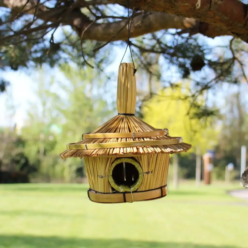 Small Round Seagrass Bird Box 17x17cm | www.artisangoods.co.uk