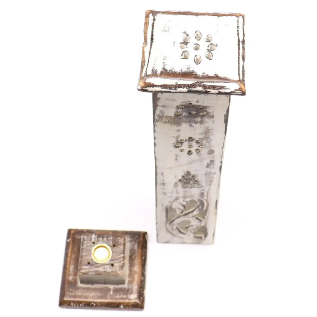 Smoke Tower – Square Design | www.artisangoods.co.uk 2