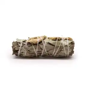 Smudge Stick – White Sage, Eucalyptus and Ginger | www.artisangoods.co.uk 1