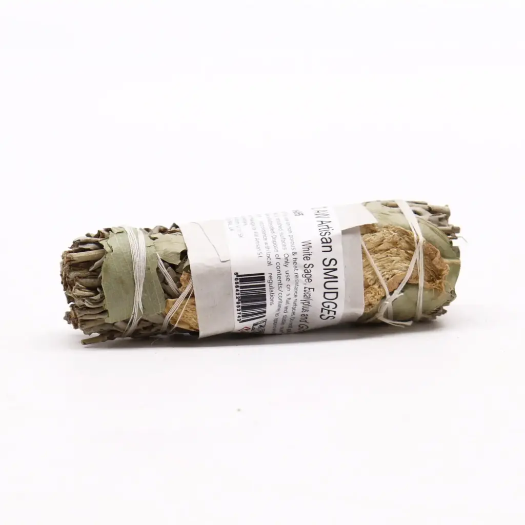 Smudge Stick – White Sage, Eucalyptus and Ginger | www.artisangoods.co.uk 2 Smudge Stick – White Sage, Eucalyptus and Ginger | www.artisangoods.co.uk 2