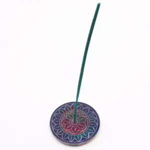 Soapstone Disc Incense Holder – Lotus in Lotus | www.artisangoods.co.uk 2