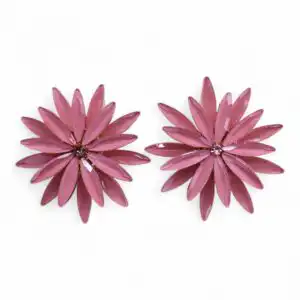 Soft Pink – Vintage Glass – Flowers – Earrings | www.artisangoods.co.uk 1
