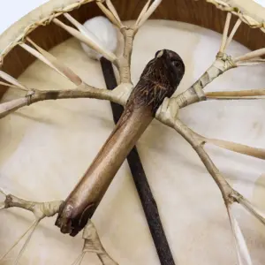 Spirit of the Eagle – Sharman Drum & Stick- Tunable – 40cm | www.artisangoods.co.uk 5