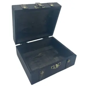 Square Tea Chest – Grey | www.artisangoods.co.uk 2