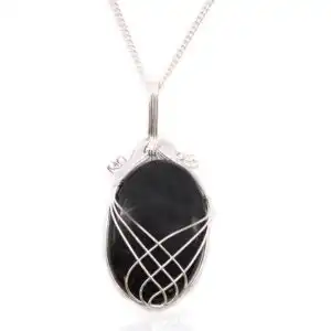 Swirl Wrapped Gemstone Necklace – Black Onyx | www.artisangoods.co.uk 1