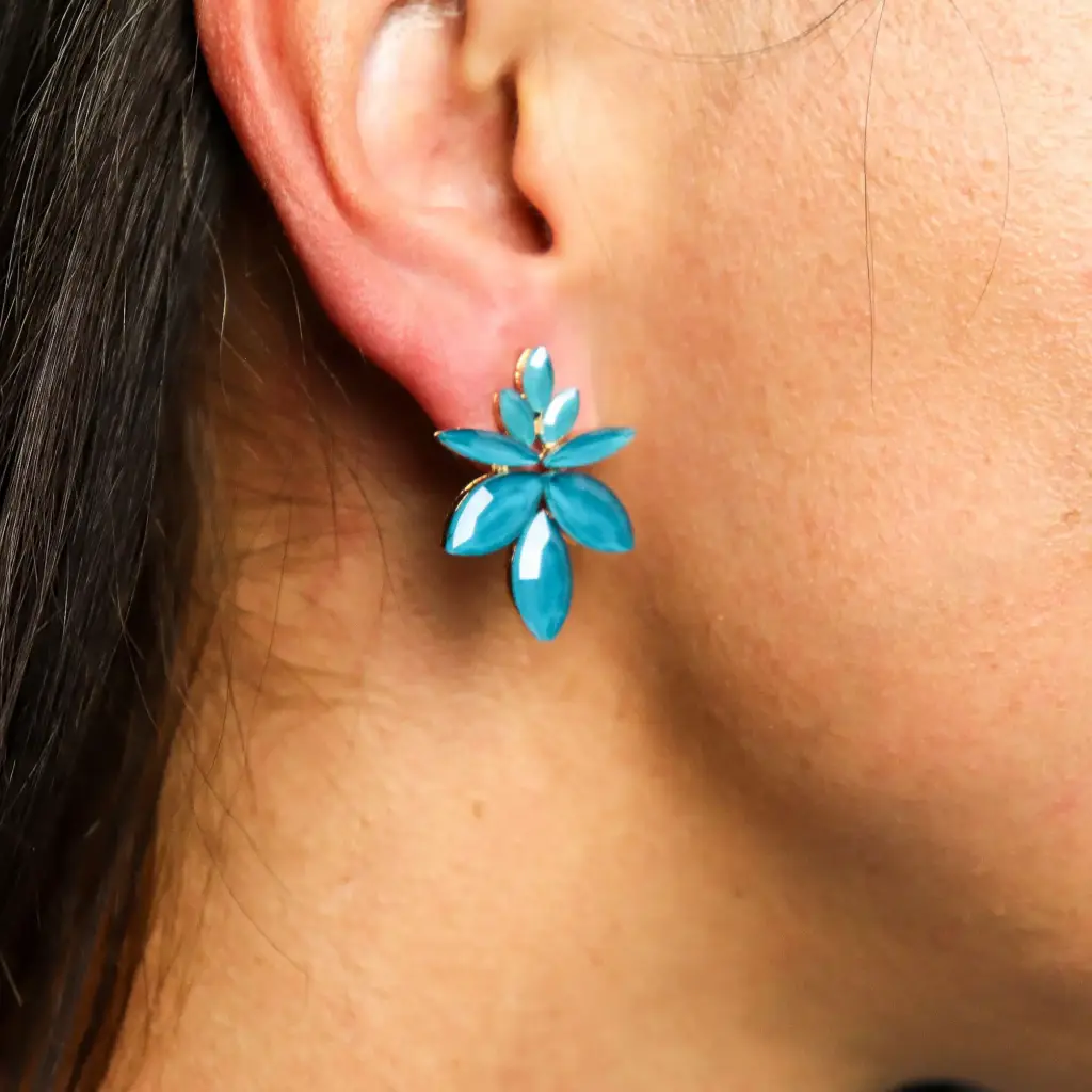 Teal Green – Vintage Glass – Flowers – Earrings | www.artisangoods.co.uk 3 Teal Green – Vintage Glass – Flowers – Earrings | www.artisangoods.co.uk 3