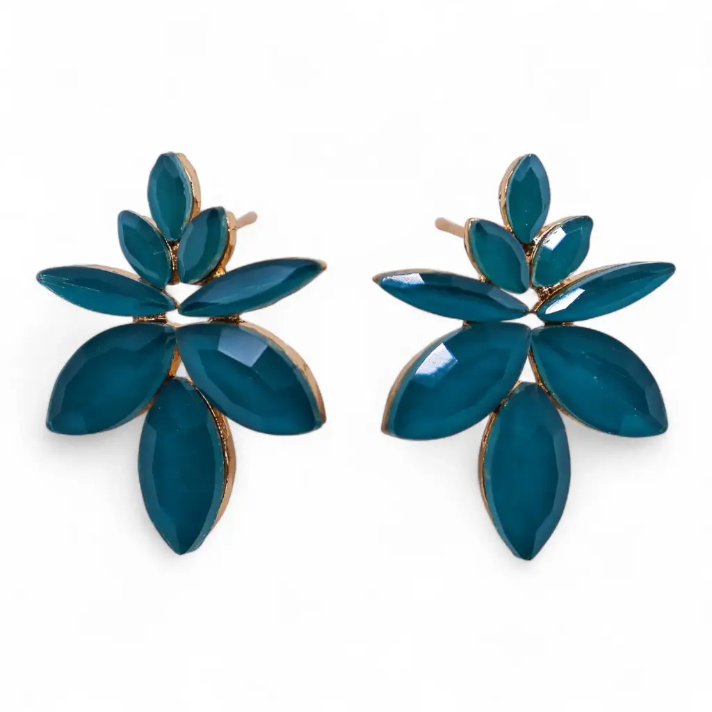 Teal Green – Vintage Glass – Flowers – Earrings | www.artisangoods.co.uk 2 Teal Green – Vintage Glass – Flowers – Earrings | www.artisangoods.co.uk 2