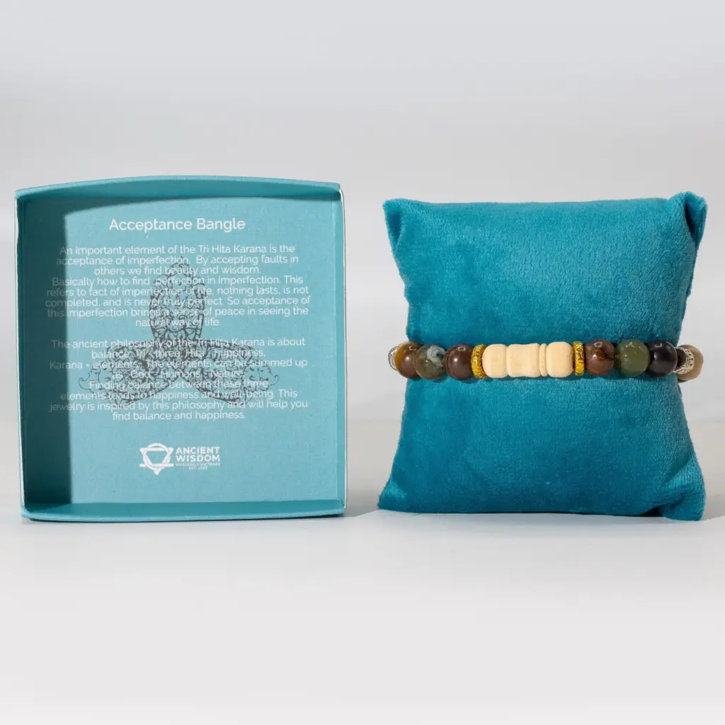 Tri Hita Karana Bangle – Acceptance | www.artisangoods.co.uk 5